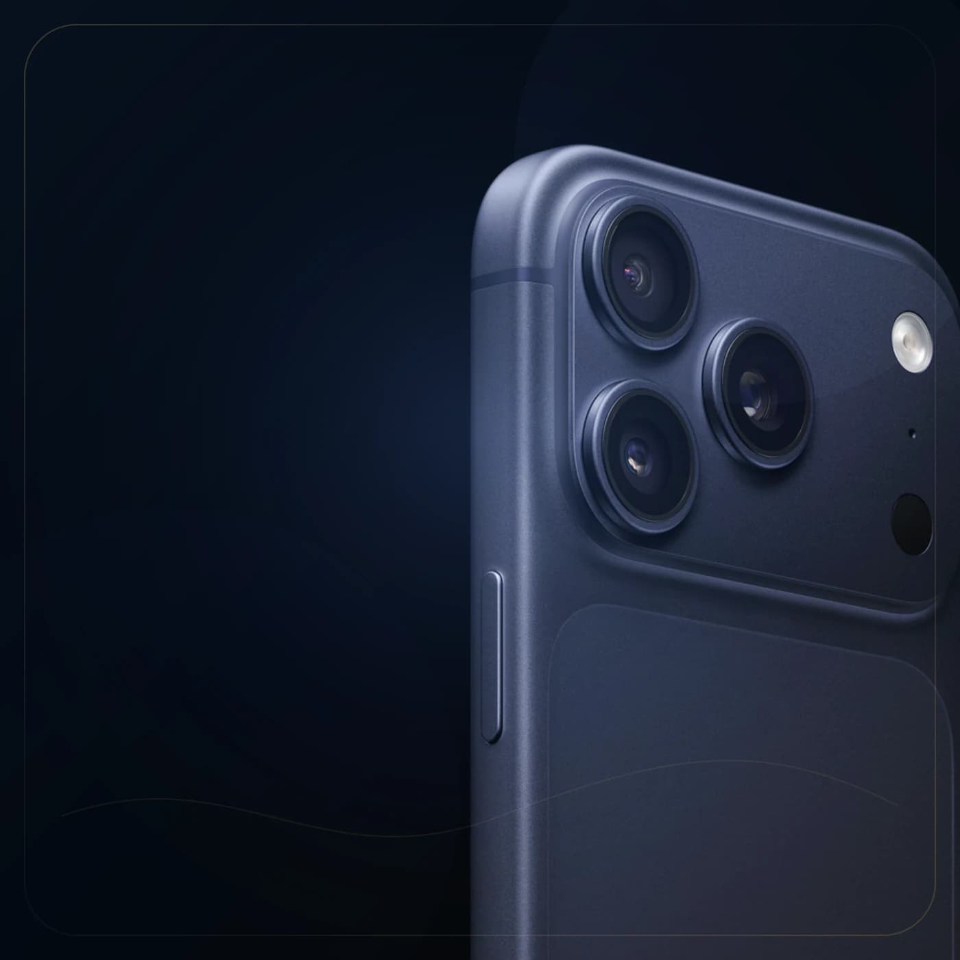 Detalle posterior oficial de referencia del iPhone 17 Pro Max azul profundo; no es inventario de Tecno Express